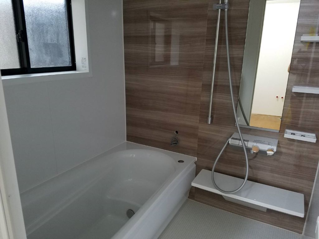 天王寺区中古戸建リフォーム　浴室完成