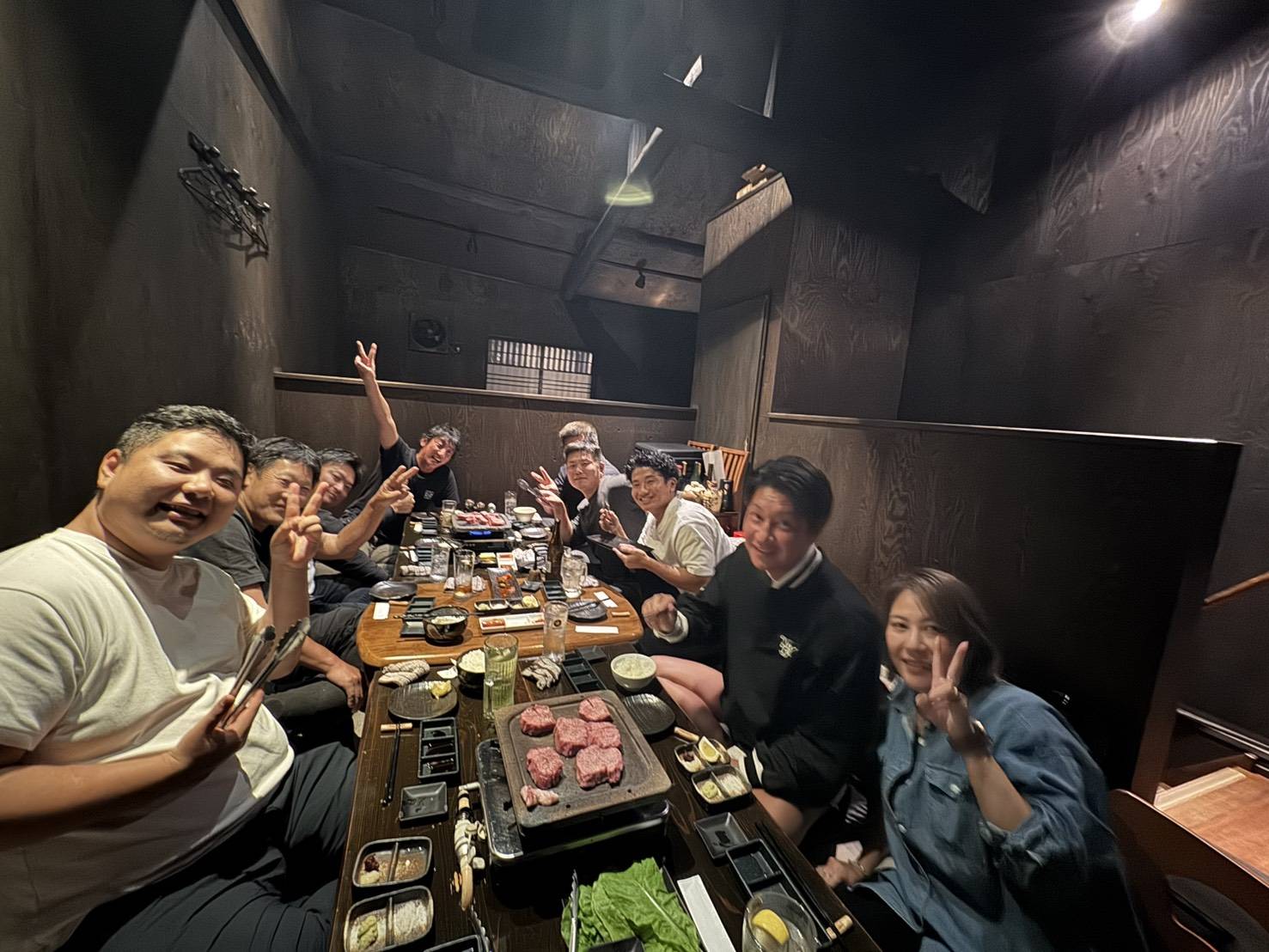 社内食事会を開催しました！